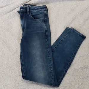 AE Super High-rise Skinny Jegging